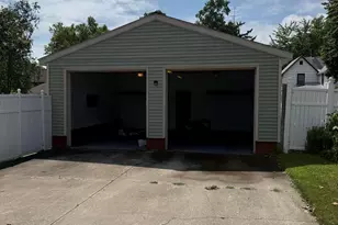 645 State St, Adrian, MI 49221 - Photo 29