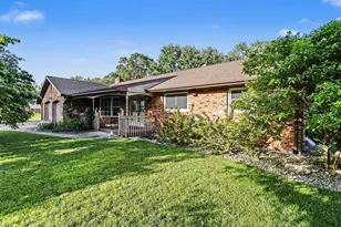 5537 Dennis St, Stevensville, MI 49127 - Photo 1