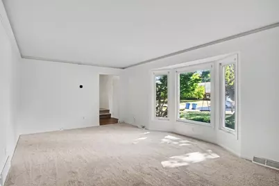 8229 Mellowwood Drive, Jenison, MI 49428 - Photo 5