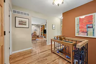 2023 Aberdeen Dr, Kalamazoo, MI 49008 - Photo 11