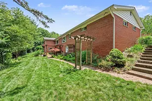 2023 Aberdeen Dr, Kalamazoo, MI 49008 - Photo 23