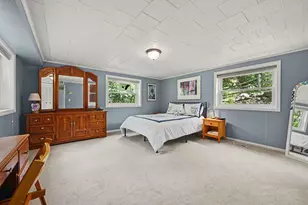 2023 Aberdeen Dr, Kalamazoo, MI 49008 - Photo 17