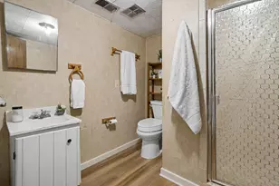 5705 Leisure S Dr SE, Grand Rapids, MI 49548 - Photo 23