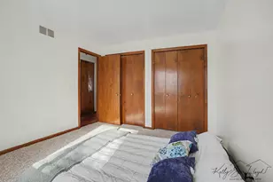 5705 Leisure S Dr SE, Grand Rapids, MI 49548 - Photo 15