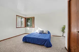 5705 Leisure S Dr SE, Grand Rapids, MI 49548 - Photo 13