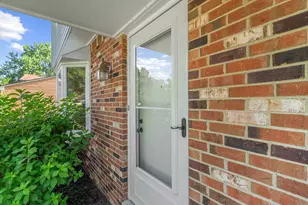 9231 Abbey Ln, Ypsilanti, MI 48198 - Photo 3