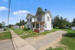 408 E Chicago St, Jonesville, MI 49250 - Photo 3