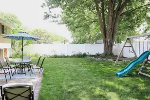 39889 Coronation Rd, Canton, MI 48188 - Photo 7