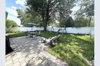 39889 Coronation Road, Canton, MI 48188 - Photo 9
