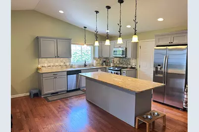 39889 Coronation Road, Canton, MI 48188 - Photo 13