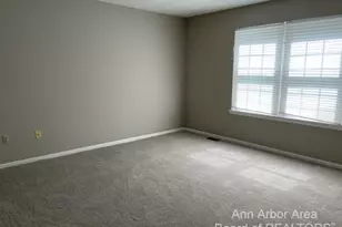 4299 Pine Ridge Ct, Ann Arbor, MI 48105 - Photo 11