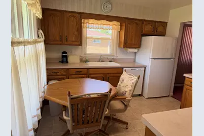 1511 Kensington Drive, Jackson, MI 49203 - Photo 5