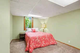 2205 Whispering Dunes Dr, Holland, MI 49424 - Photo 21