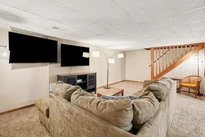 2205 Whispering Dunes Drive, Holland, MI 49424 - Photo 19