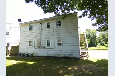 687 McGuigan Avenue, Benton Harbor, MI 49022 - Photo 5