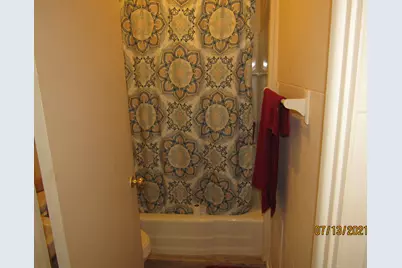 687 McGuigan Avenue, Benton Harbor, MI 49022 - Photo 13