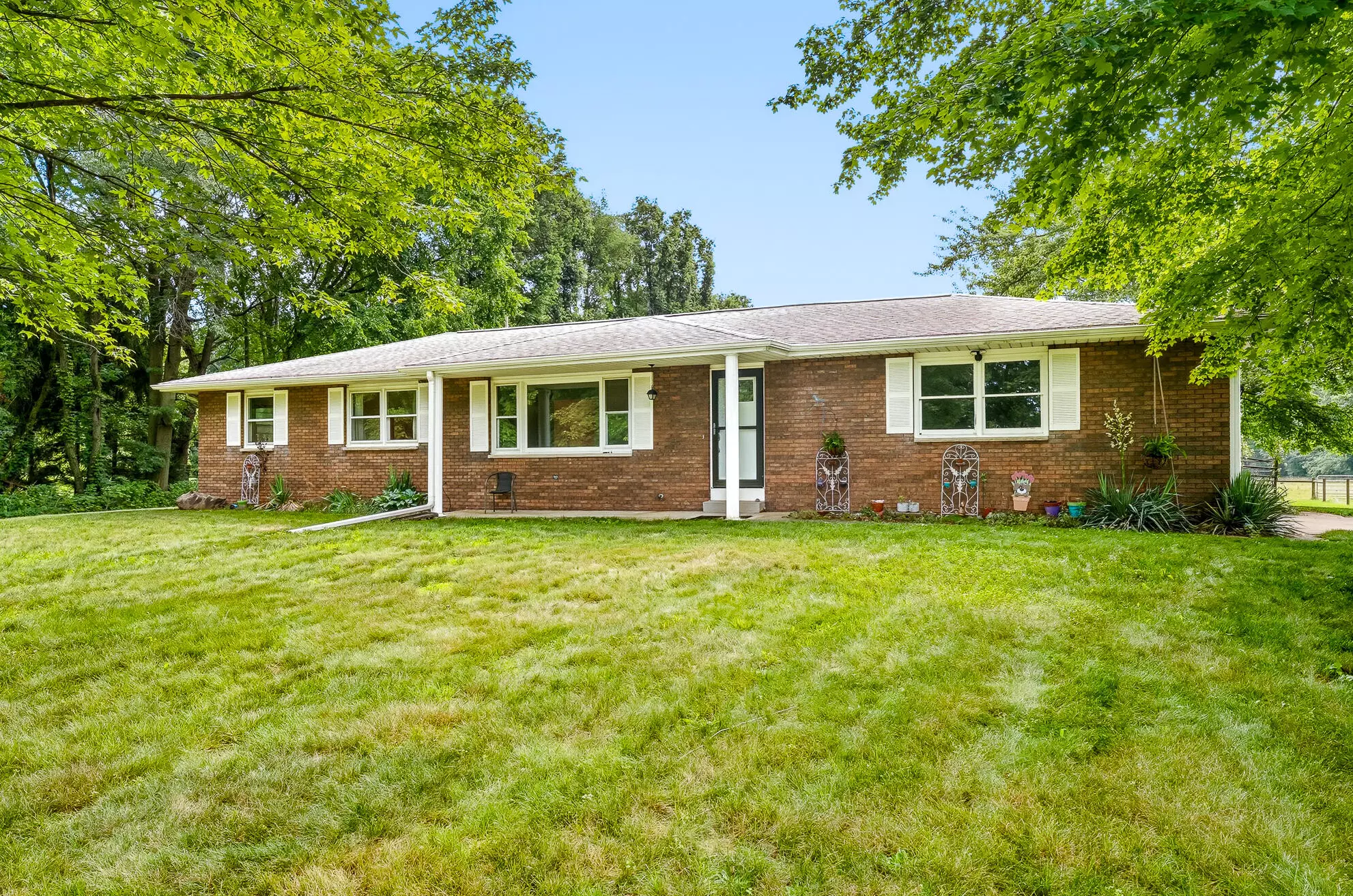 15769 S 29th St, Vicksburg, MI 49097 - MLS 26034205 - Coldwell Banker