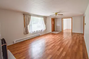 11 E Liberty St, Quincy, MI 49082 - Photo 11