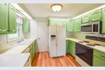 11 E Liberty Street, Quincy, MI 49082 - Photo 7