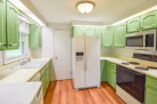 11 E Liberty St, Quincy, MI 49082 - Photo 7