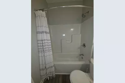 418 W Ellen Street, Fenton, MI 48430 - Photo 27