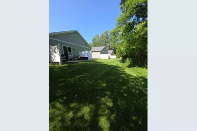 418 W Ellen Street, Fenton, MI 48430 - Photo 5