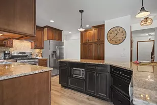 2274 Stowevalley Dr SE, Grand Rapids, MI 49508 - Photo 13