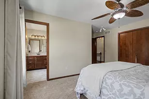 2274 Stowevalley Dr SE, Grand Rapids, MI 49508 - Photo 23