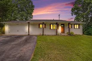50206 Carino Ct, Paw Paw, MI 49079 - Photo 3