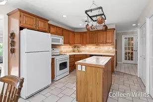 31 Skyline Cir NW, Grand Rapids, MI 49504 - Photo 7