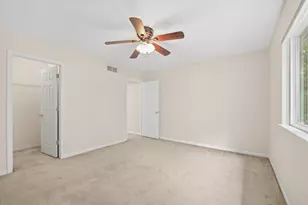 2598 Woodcliff Trail, Hartland, MI 48353 - Photo 29