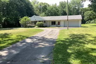 44481 Dunn Rd, Belleville, MI 48111 - Photo 3