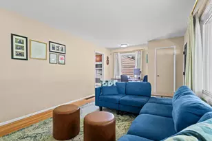 284 Highlake Ave, Ann Arbor, MI 48103 - Photo 7