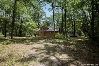 11332 Henderson Road, Montague, MI 49437 - Photo 21