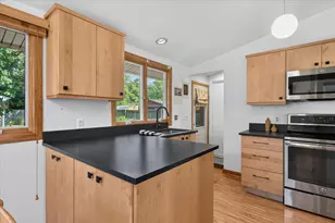 2710 Hampshire Rd, Ann Arbor, MI 48104 - Photo 13