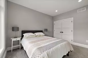 596 S Parker Rd, Ann Arbor, MI 48103 - Photo 43