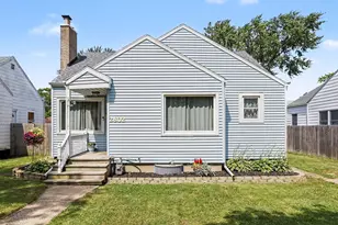 2602 Willa Dr, Saint Joseph, MI 49085 - Photo 3