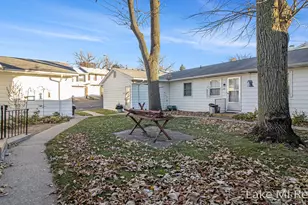 2130 Banner Dr SW, Wyoming, MI 49509 - Photo 13