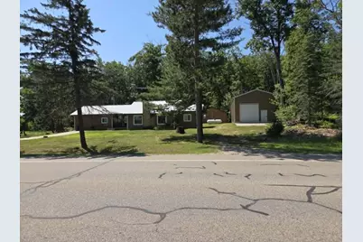 1799 W Sunset Drive, Roscommon, MI 48653 - Photo 1