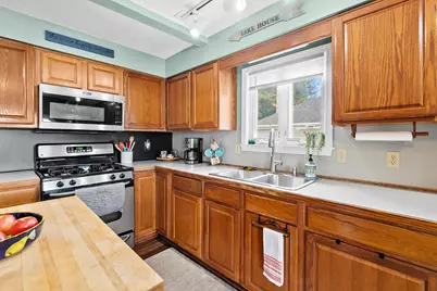 7776 S Tulip Lane, Delton, MI 49046 - Photo 5