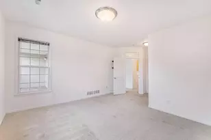 2925 N Knightsbridge Cir, Ann Arbor, MI 48105 - Photo 17