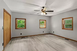 15068 Millard Rd, Three Rivers, MI 49093 - Photo 15