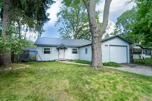 1124 Kusterer Dr NW, Grand Rapids, MI 49534 - Photo 1