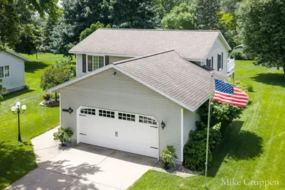 2565 Spring Court, Zeeland, MI 49464 - Photo 1