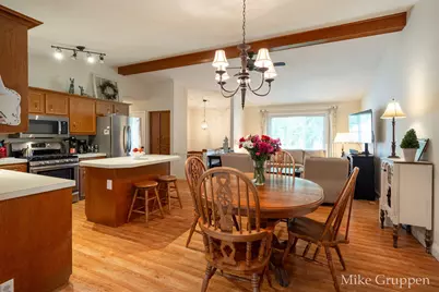 2565 Spring Court, Zeeland, MI 49464 - Photo 19
