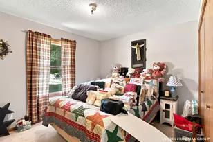 1095 Becker Rd, Muskegon, MI 49445 - Photo 13