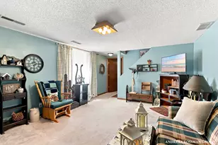 1095 Becker Rd, Muskegon, MI 49445 - Photo 17
