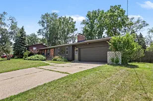 1628 Bridle Creek St SE, Kentwood, MI 49508 - Photo 3