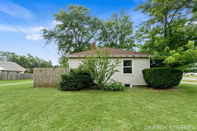 205 N Franklin Street, Zeeland, MI 49464 - Photo 19