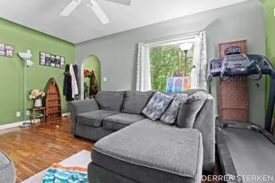 205 N Franklin St, Zeeland, MI 49464 - Photo 5